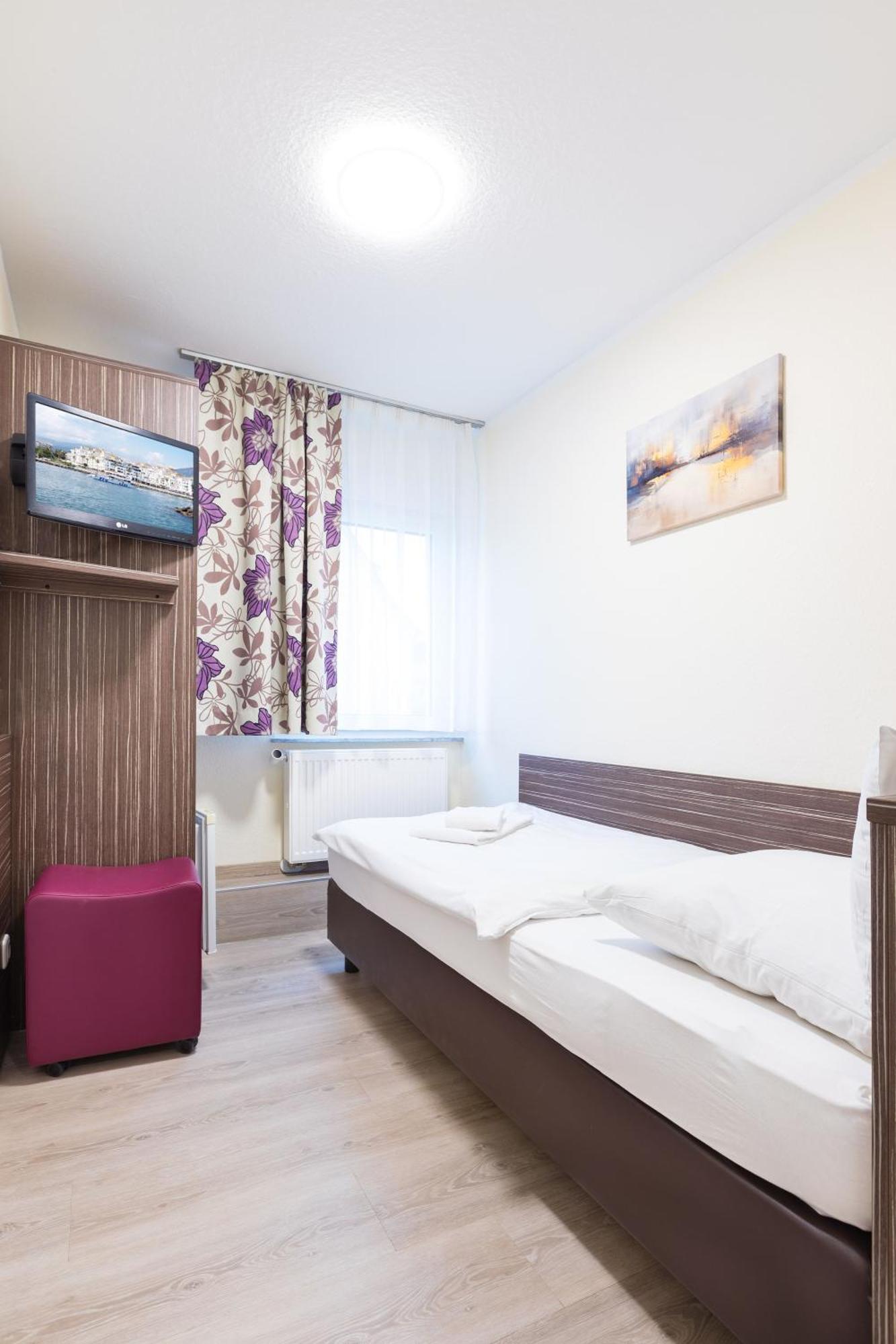 Pension Altes Backhaus Herzogenaurach Εξωτερικό φωτογραφία